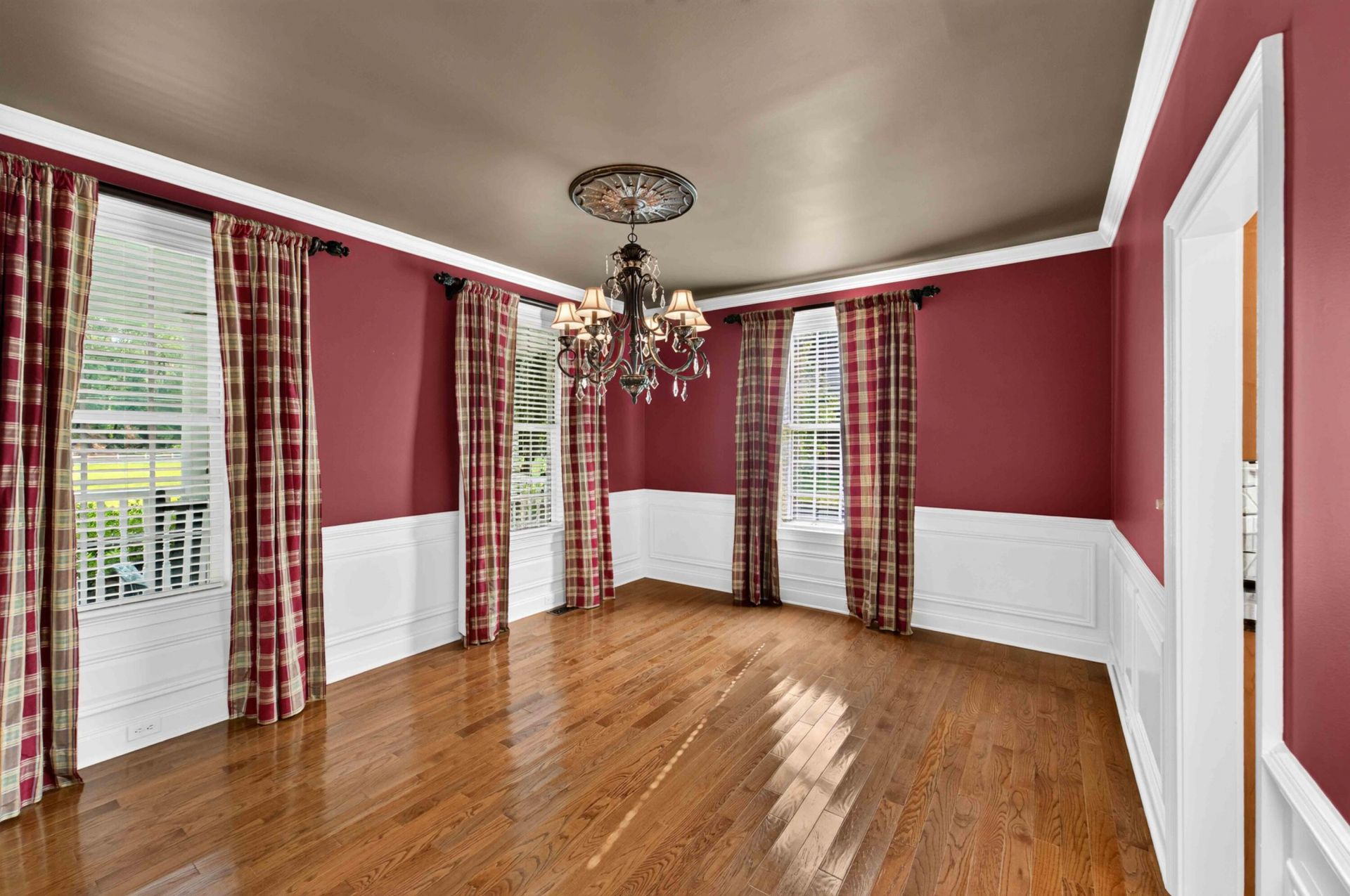 463 Campbell Road Photo 25