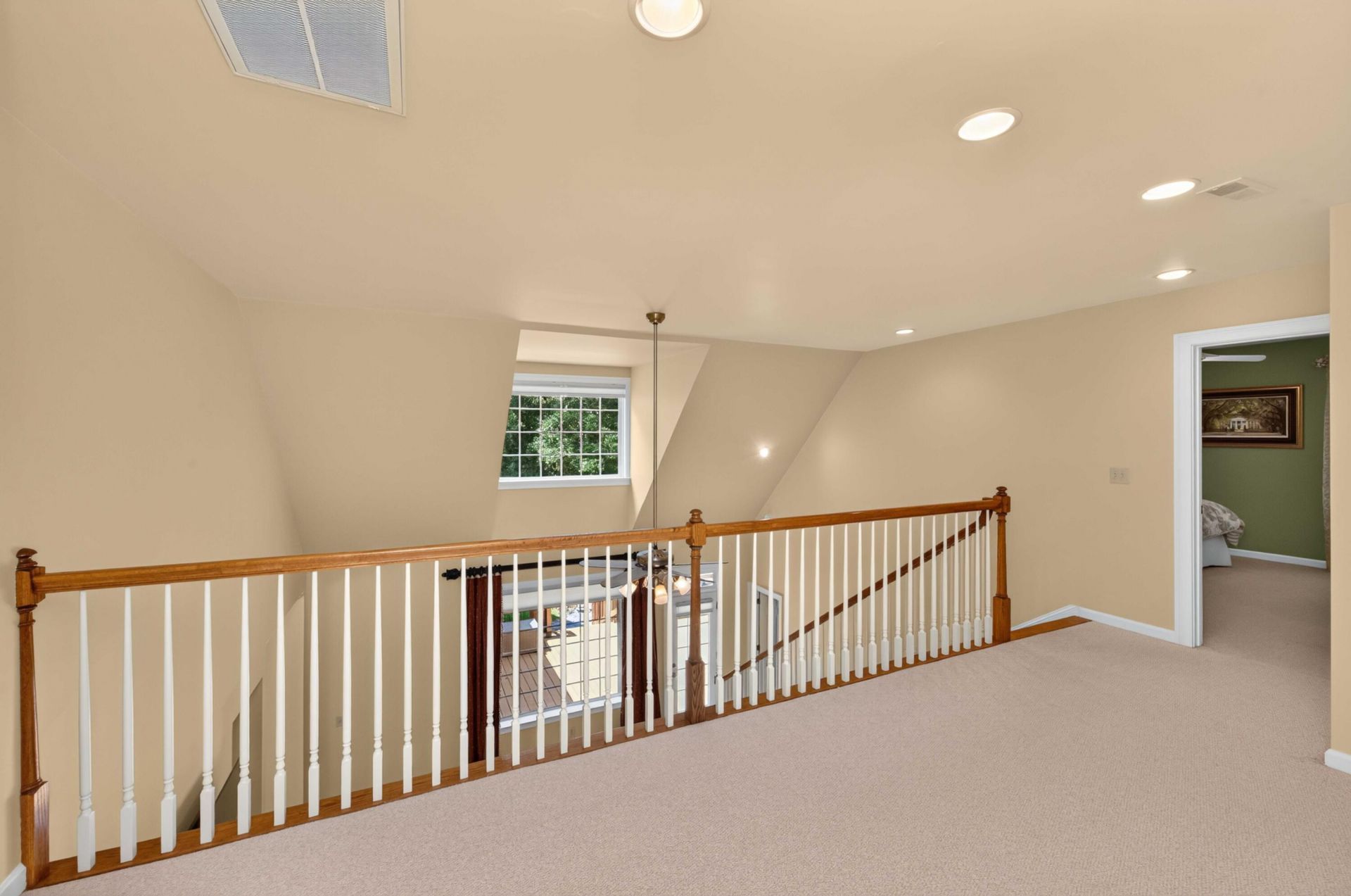 463 Campbell Road Photo 38