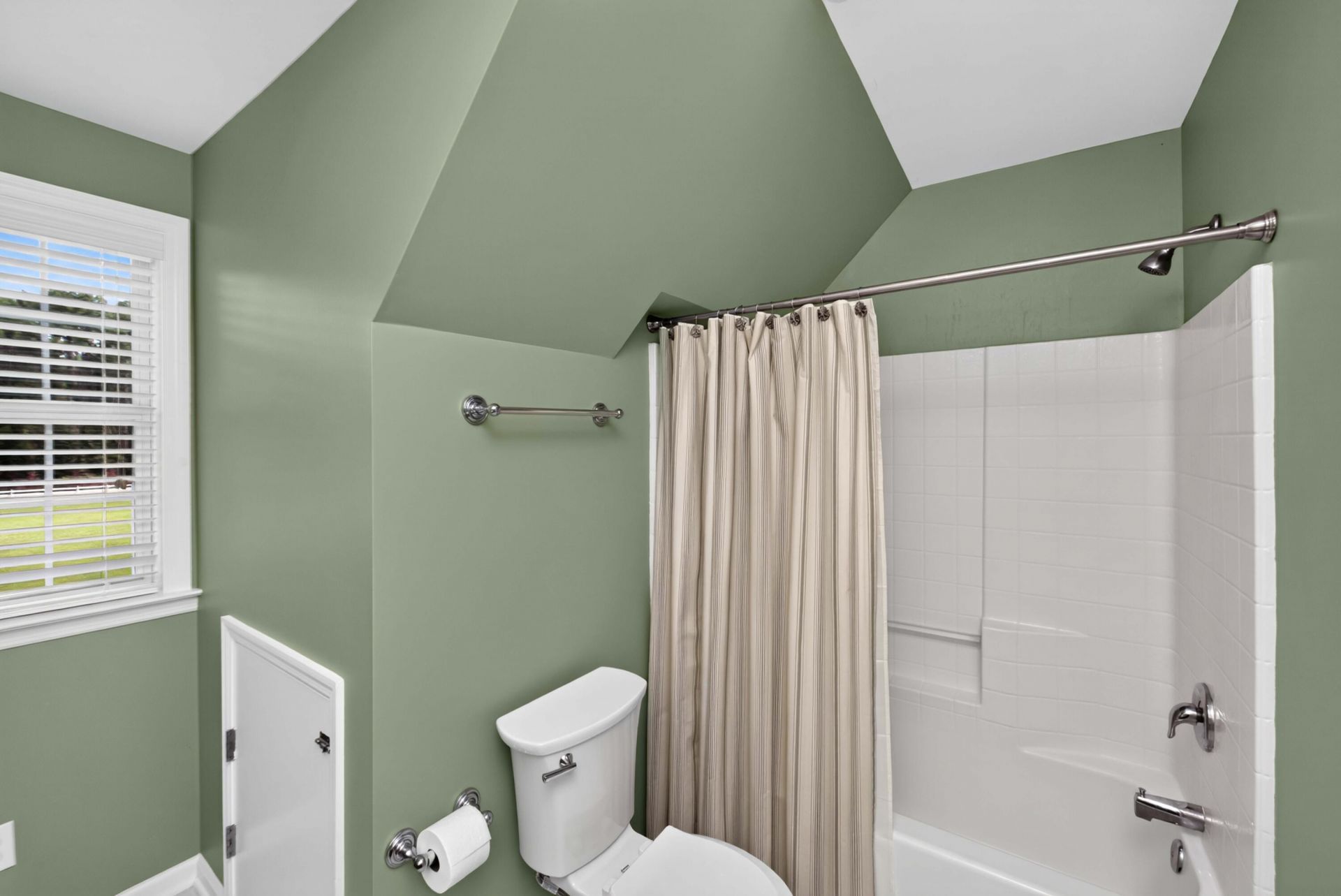 463 Campbell Road Photo 42
