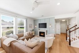 720 Goodlet Circle photo 4