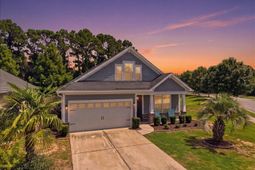 720 Goodlet Circle photo 4