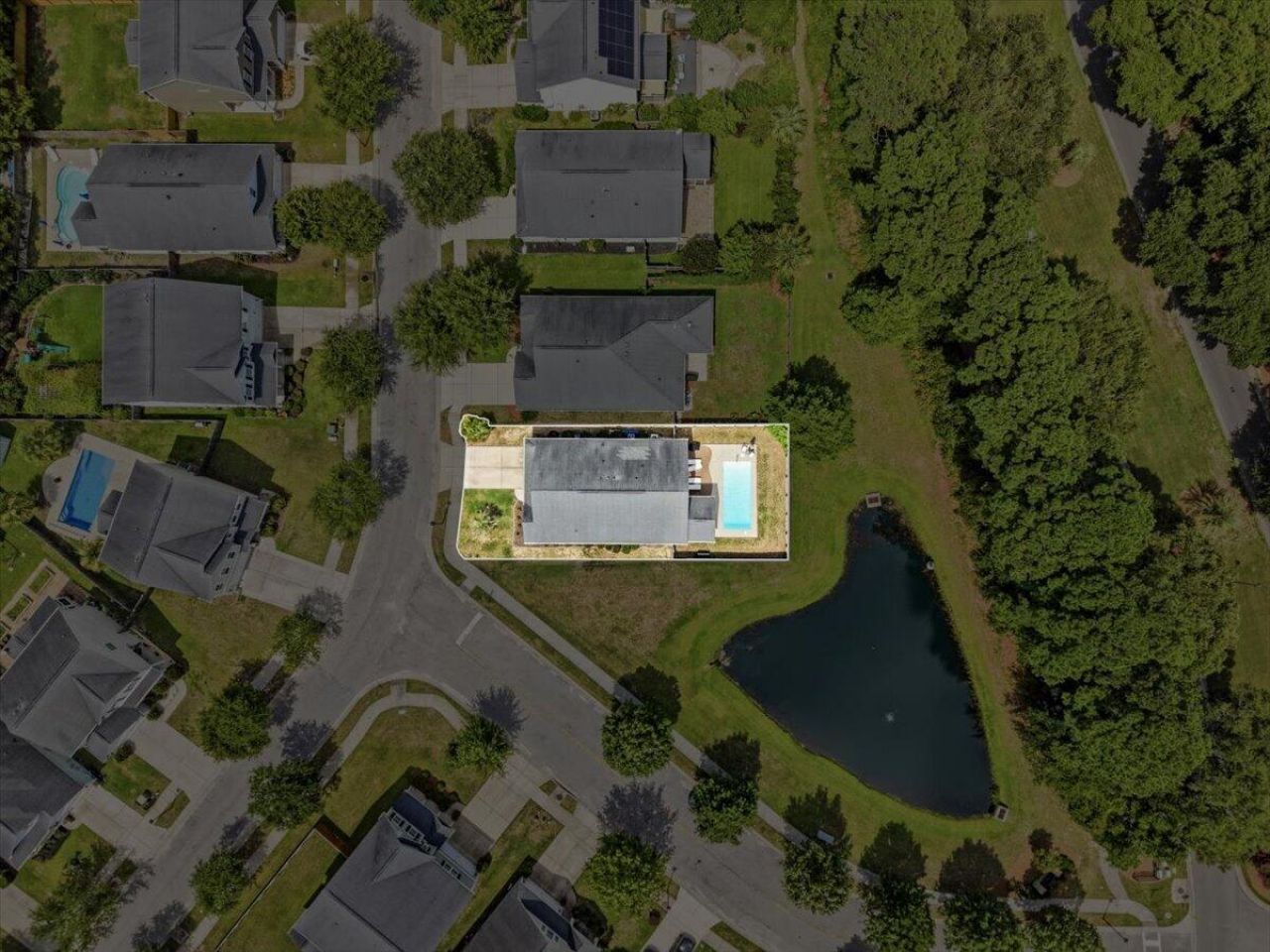 720 Goodlet Circle Photo 69