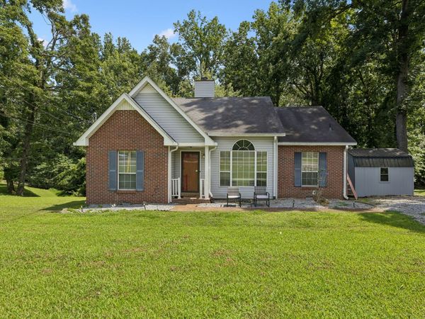1044 Winding Way Dr , White House, TN 37188
