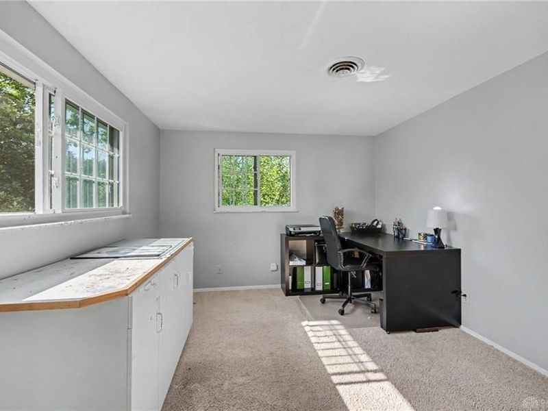 4900 Pennswood Drive, Huber Heights, OH 45424 Photo 32