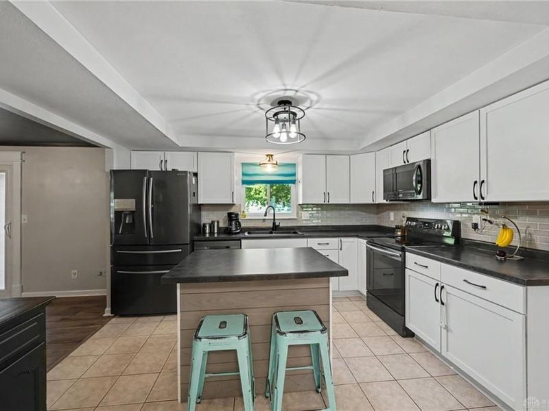 4900 Pennswood Drive, Huber Heights, OH 45424 Photo 7