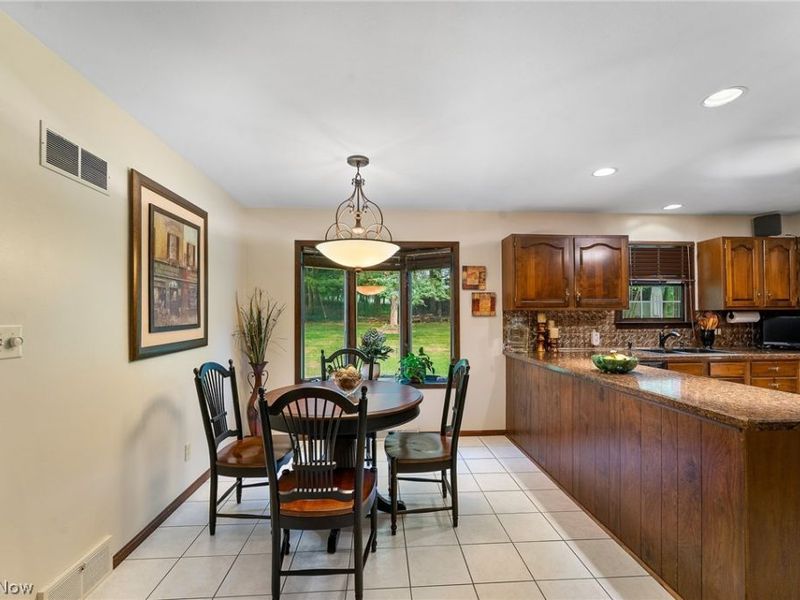 7617 Locust Lane, Poland, OH 44514 Photo 6