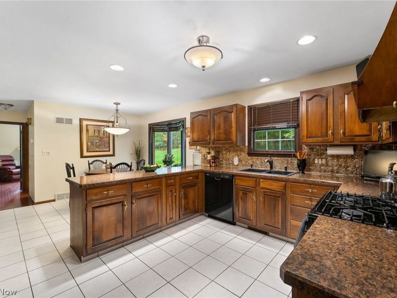 7617 Locust Lane, Poland, OH 44514 Photo 7