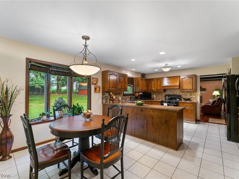 7617 Locust Lane, Poland, OH 44514 Photo 8