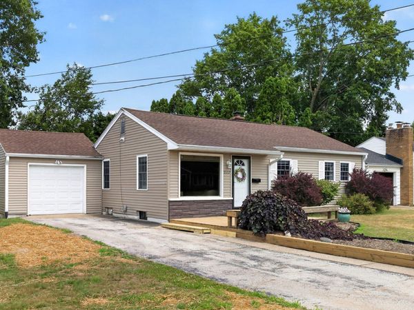 2117 Dorchester Avenue, Kalamazoo, MI 49001