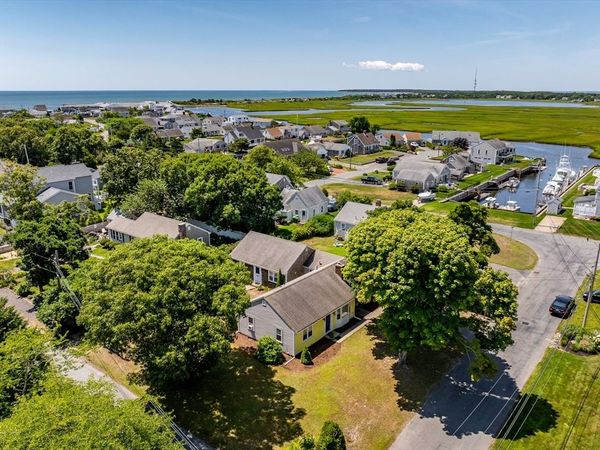 11 Gateway St, Unit 1, Yarmouth, MA 02664