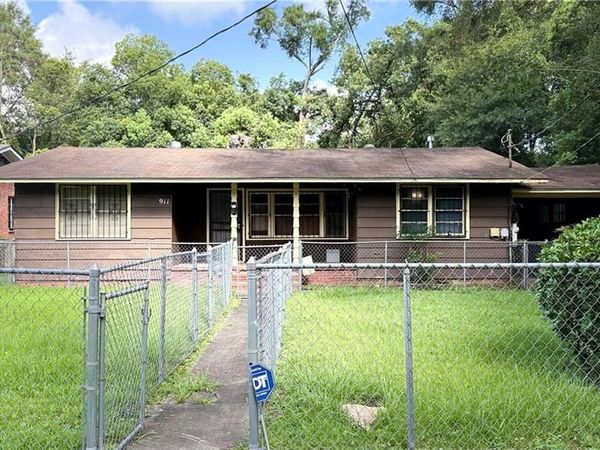911 Gehrig Avenue , Prichard, AL 36610