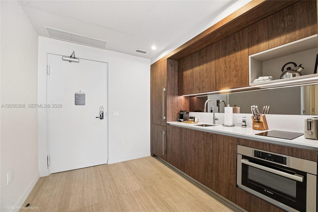 1611 SW 2 Ave, Unit 1007, Miami, FL 33129 Photo