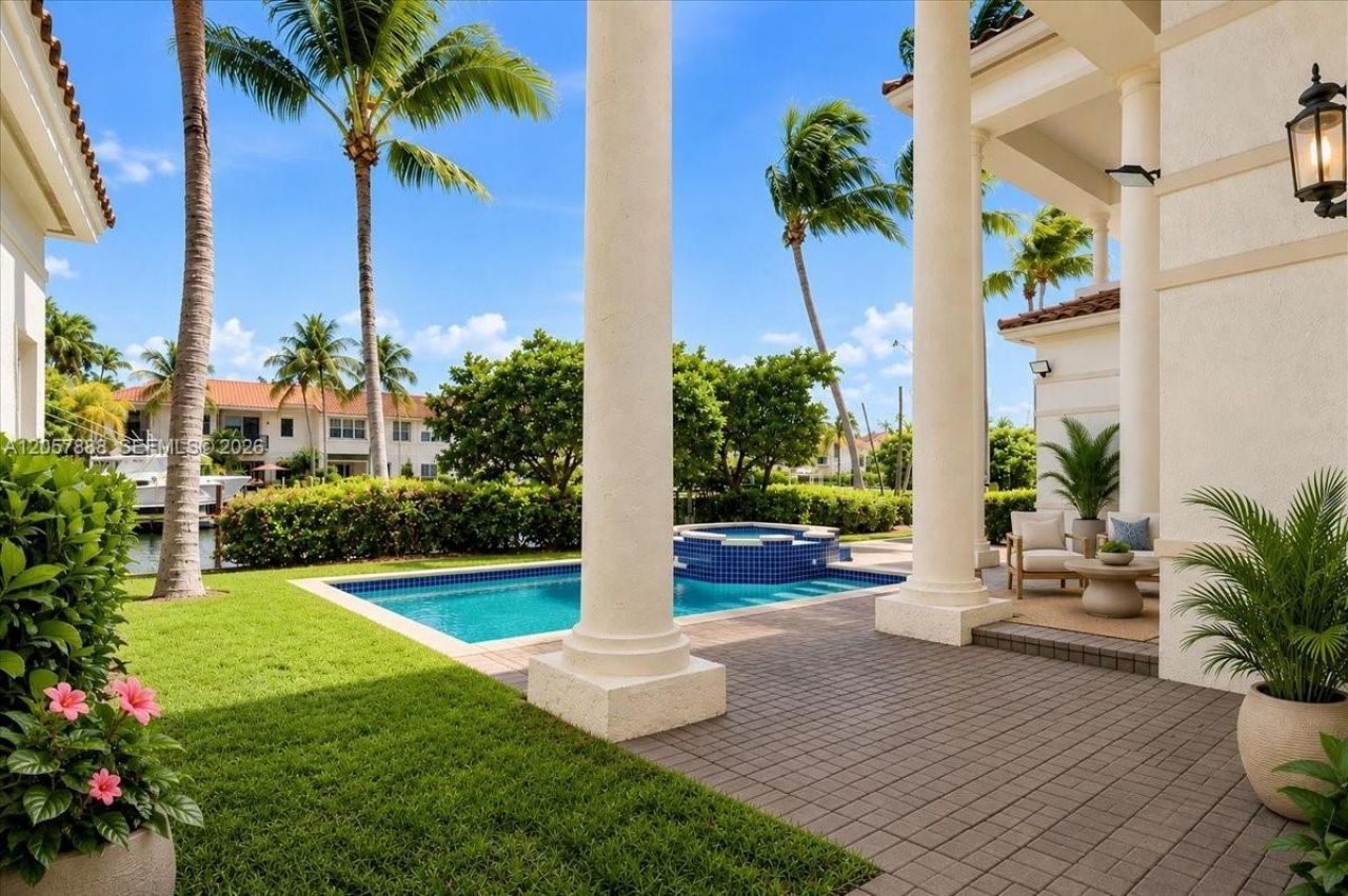 996 Sanibel Dr, Hollywood, FL 33019 Photo