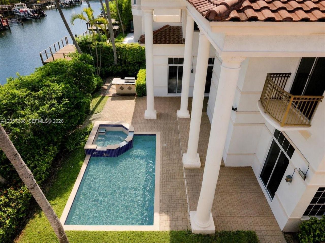 996 Sanibel Dr, Hollywood, FL 33019 Photo