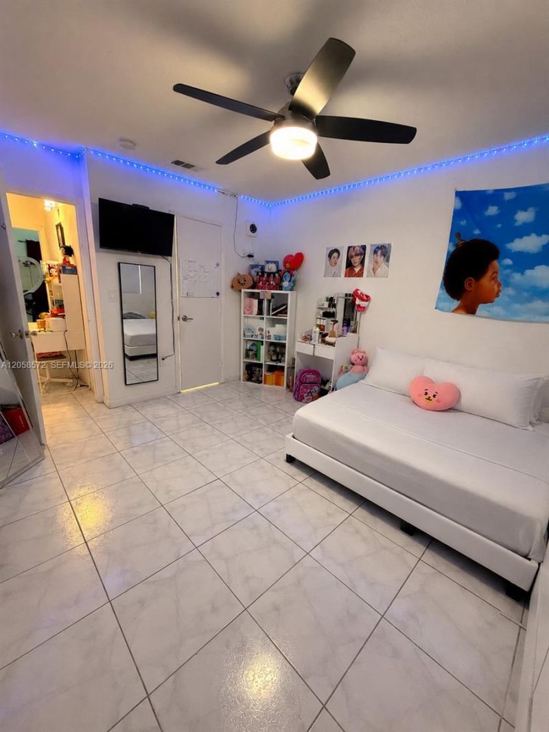 270 NW 71st Ave , Unit 4, Miami, FL 33126 Photo