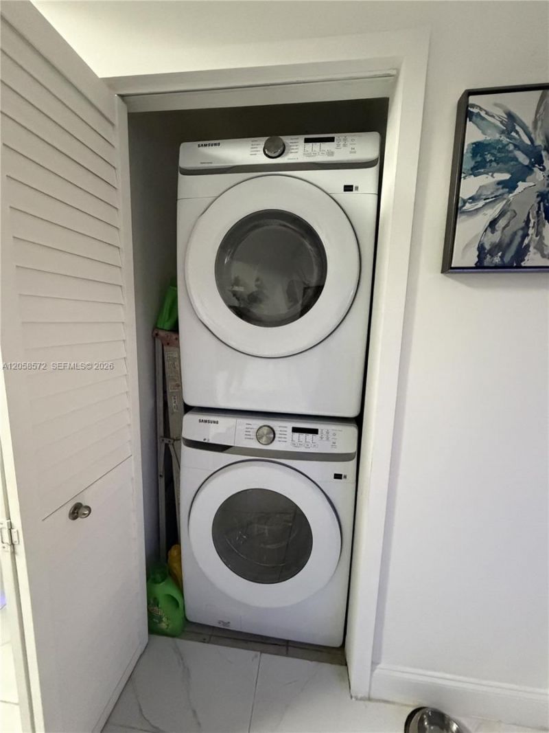 270 NW 71st Ave , Unit 4, Miami, FL 33126 Photo