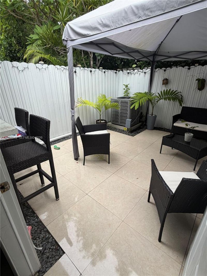 270 NW 71st Ave , Unit 4, Miami, FL 33126 Photo