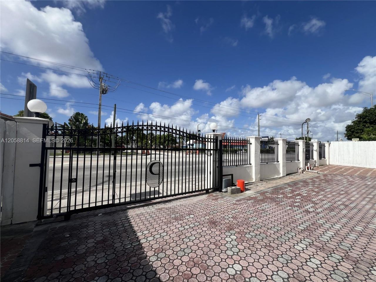 961 E 9th St, Hialeah, FL 33010 Photo