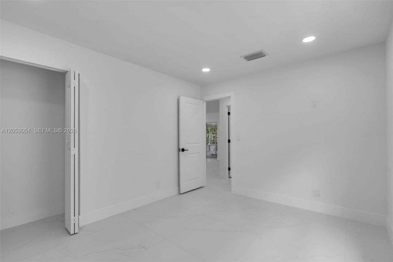 2828 NW 95th Ave, Coral Springs, FL 33065 Photo