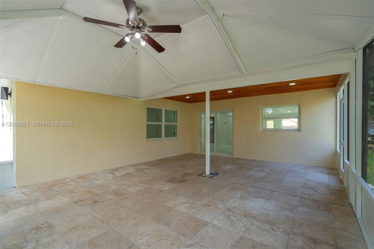 2828 NW 95th Ave, Coral Springs, FL 33065 Photo