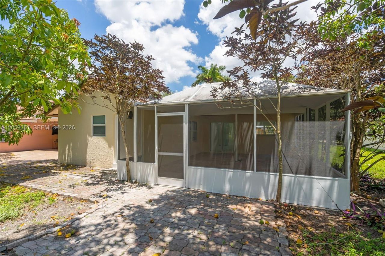 2828 NW 95th Ave, Coral Springs, FL 33065 Photo