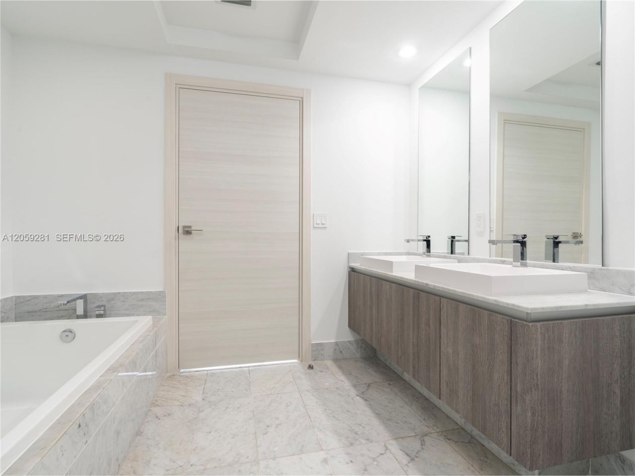 801 S Miami Ave , Unit 4709, Miami, FL 33130 Photo