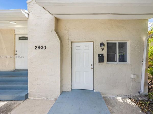 2420 NW 34th St , Miami, FL 33142