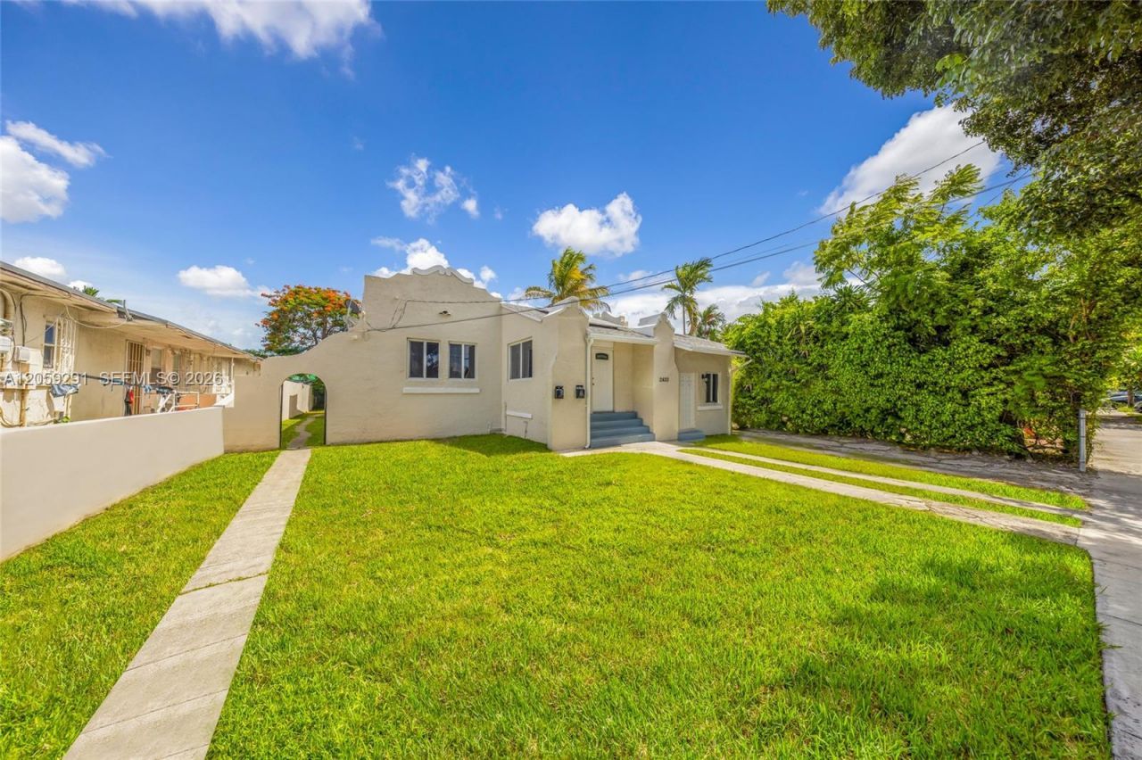 2420 NW 34th St, Miami, FL 33142 Photo