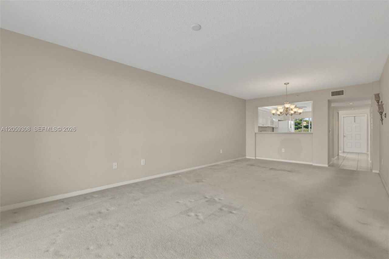 7751 Southampton Ter , Unit 304, Tamarac, FL 33321 Photo