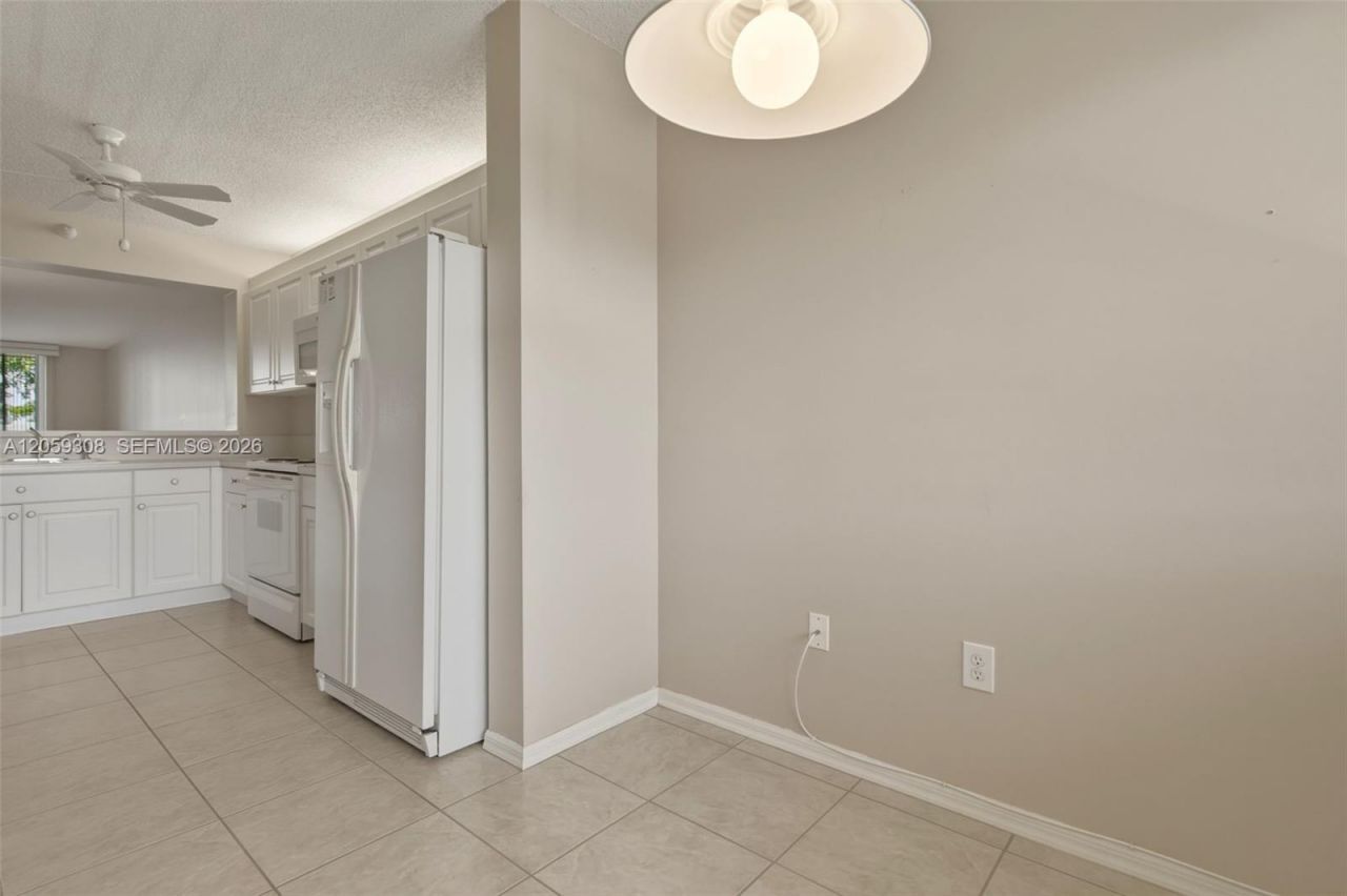 7751 Southampton Ter , Unit 304, Tamarac, FL 33321 Photo
