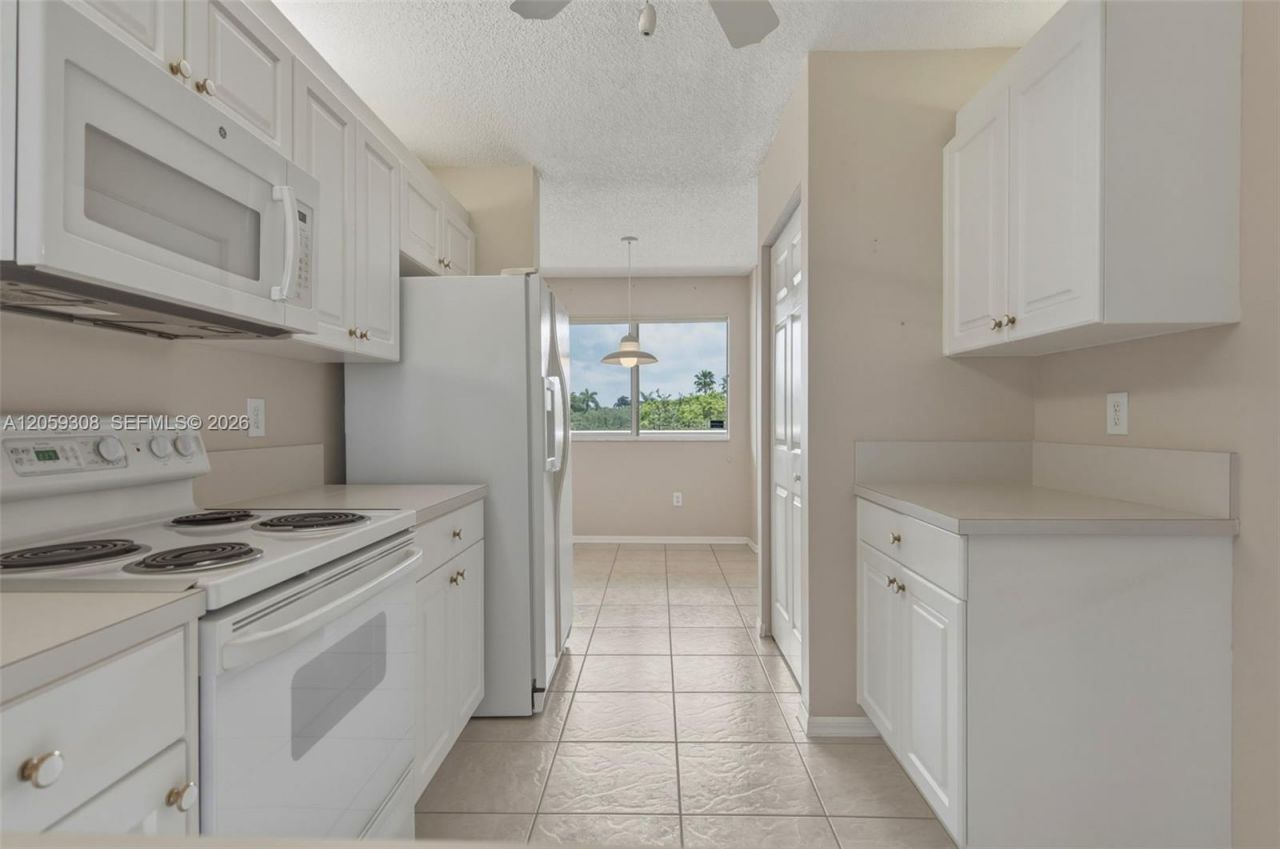 7751 Southampton Ter , Unit 304, Tamarac, FL 33321 Photo