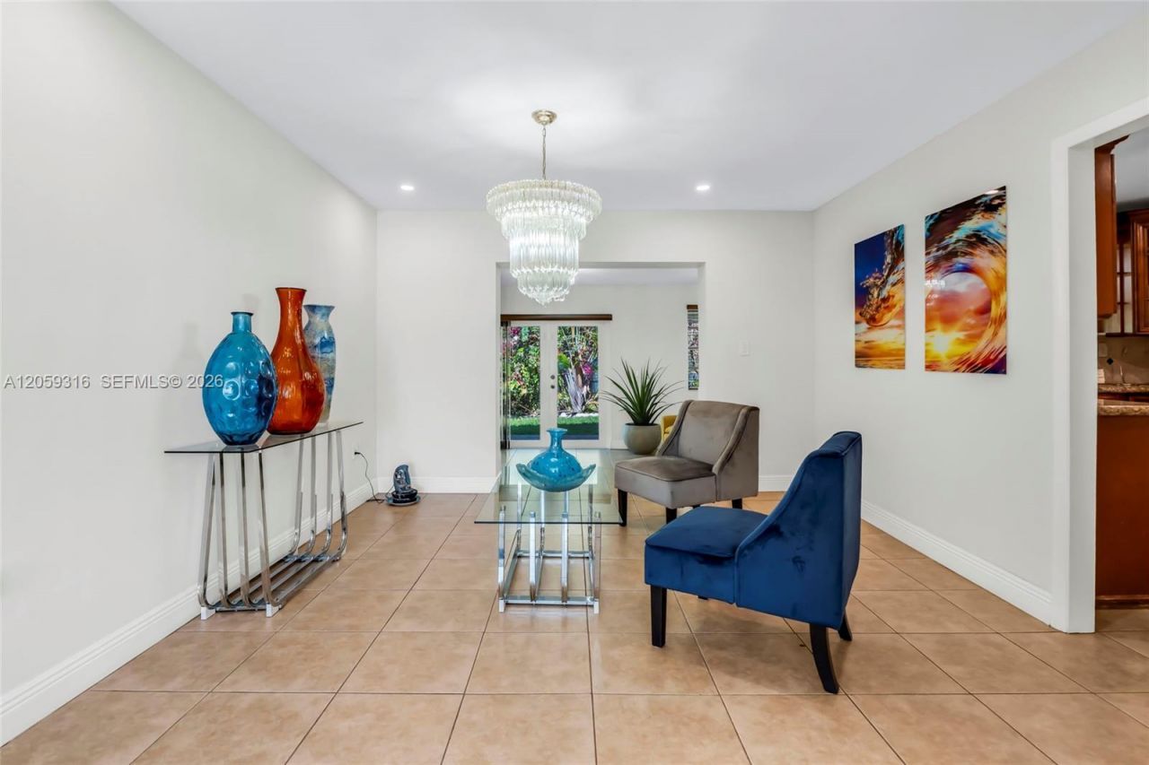 232 SW 102nd Ave, Sweetwater, FL 33174 Photo