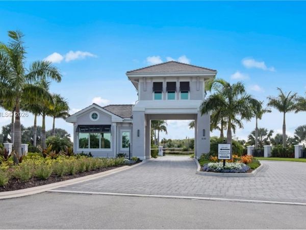 6070 National blvd , Unit 215, Ave Maria, FL 34142