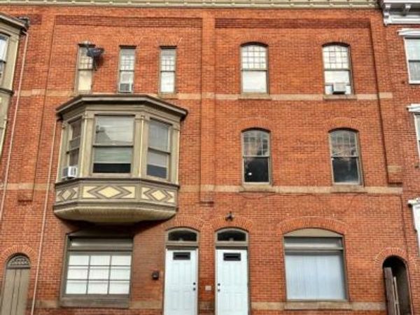 151 E PHILADELPHIA STREET , Unit E, YORK, PA 17401