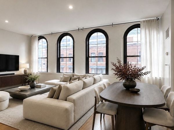 346 Congress St, Unit 518, Boston, MA 02210