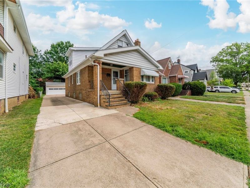 19541 Naumann Avenue, Euclid, OH 44119 Photo 2
