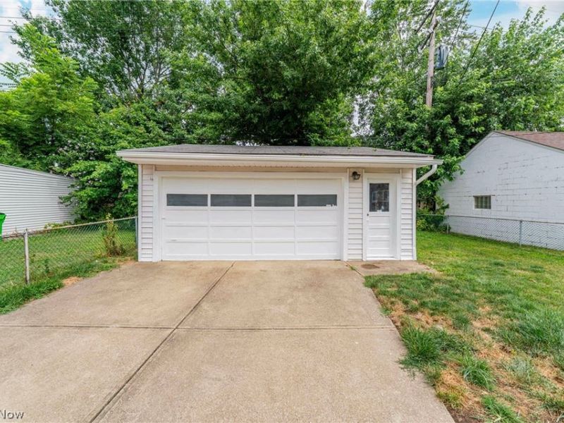 19541 Naumann Avenue, Euclid, OH 44119 Photo 39