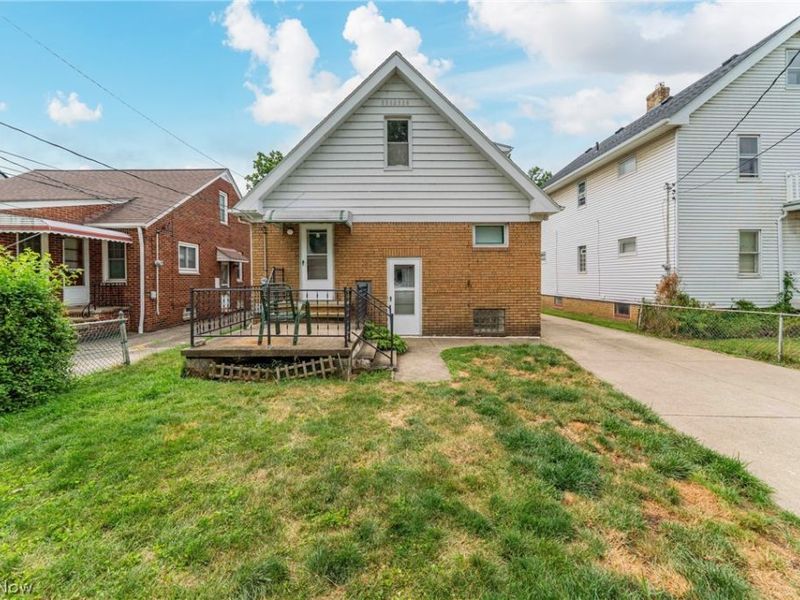 19541 Naumann Avenue, Euclid, OH 44119 Photo 41