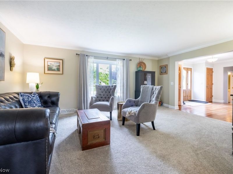 18510 Heritage Trail, Strongsville, OH 44136 Photo 5