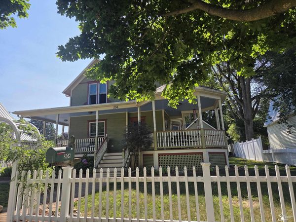 206 Jipson Street, Blissfield, MI 00000