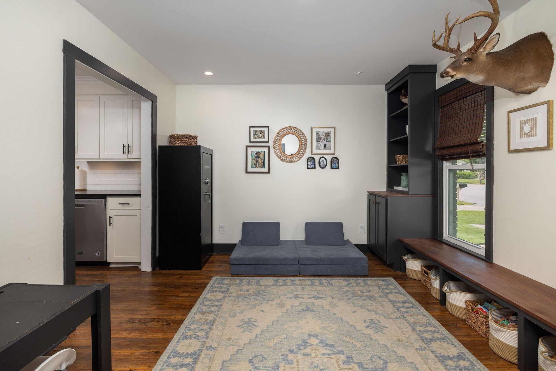 1098 Talisman Road Photo 24