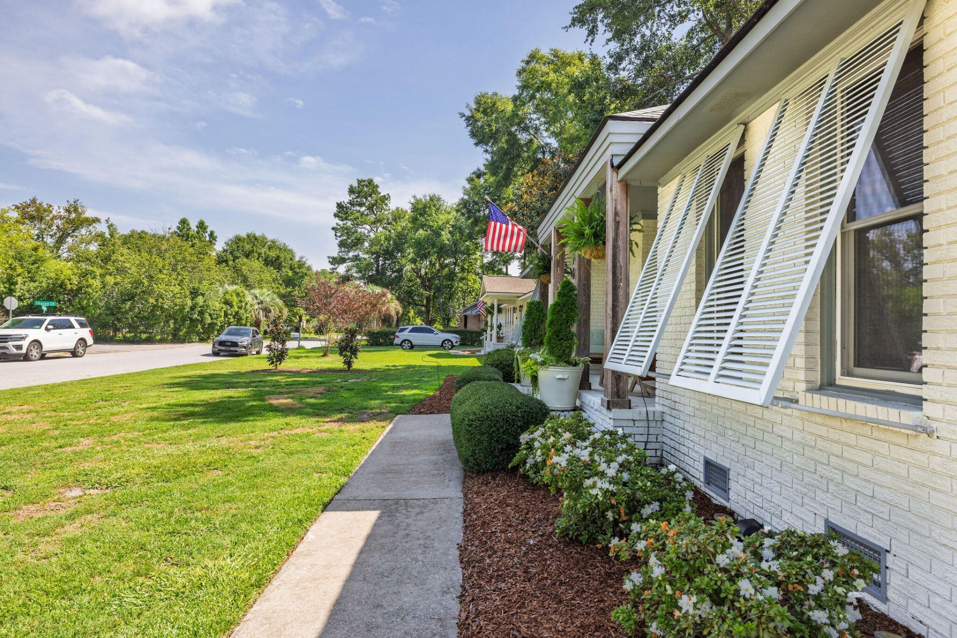 1098 Talisman Road Photo 36