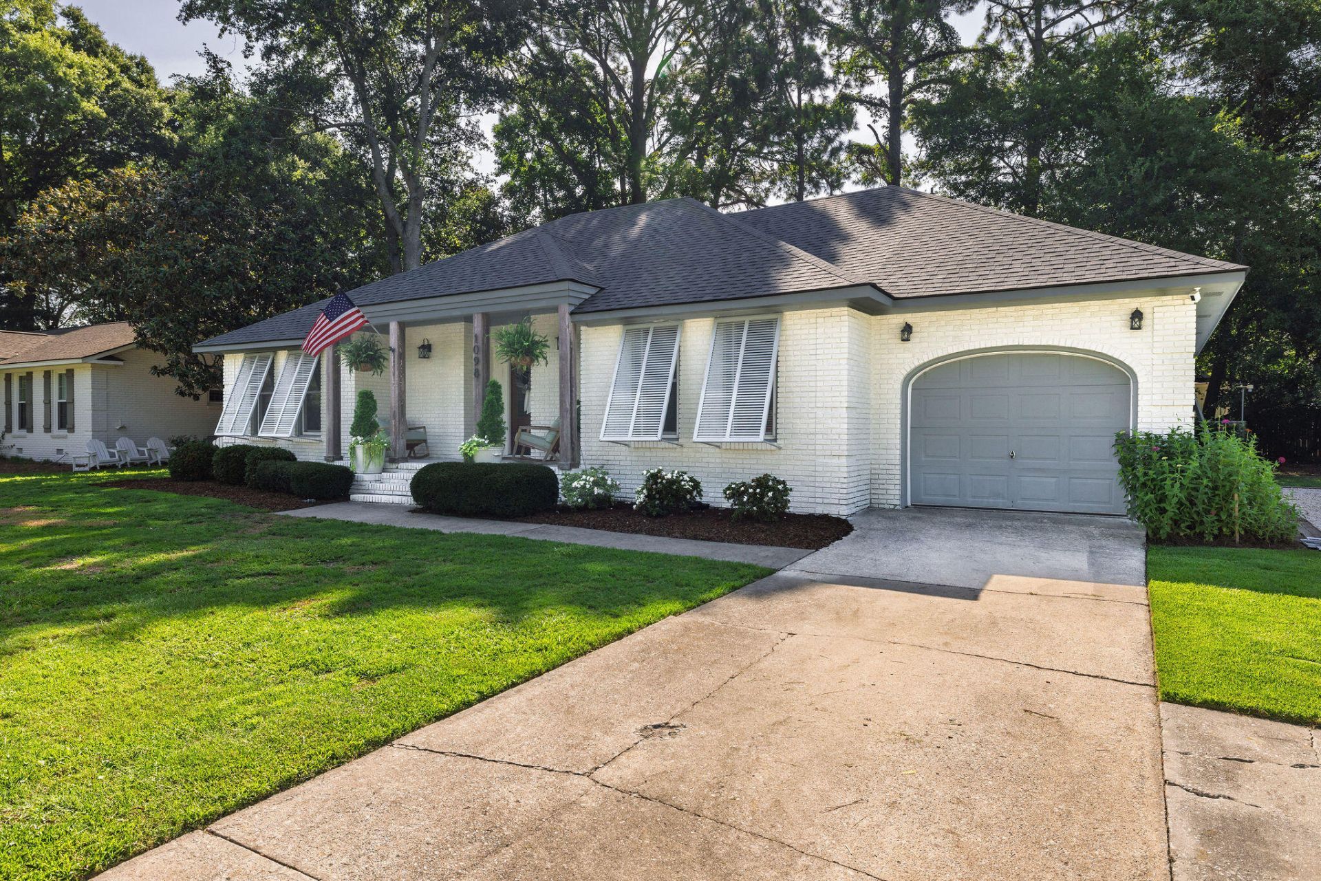 1098 Talisman Road Photo 44