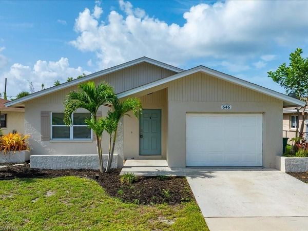 646 99th AVE N, NAPLES, FL 34108