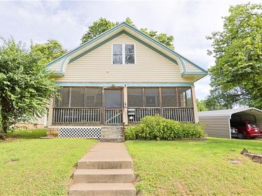11612 Hackett Street, Independence, MO 64054