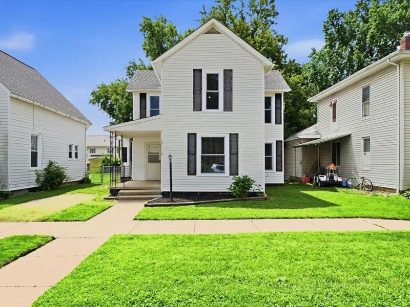 620 W Gambier Street, Unit 1/2, Mount Vernon, OH 43050 Photo 1