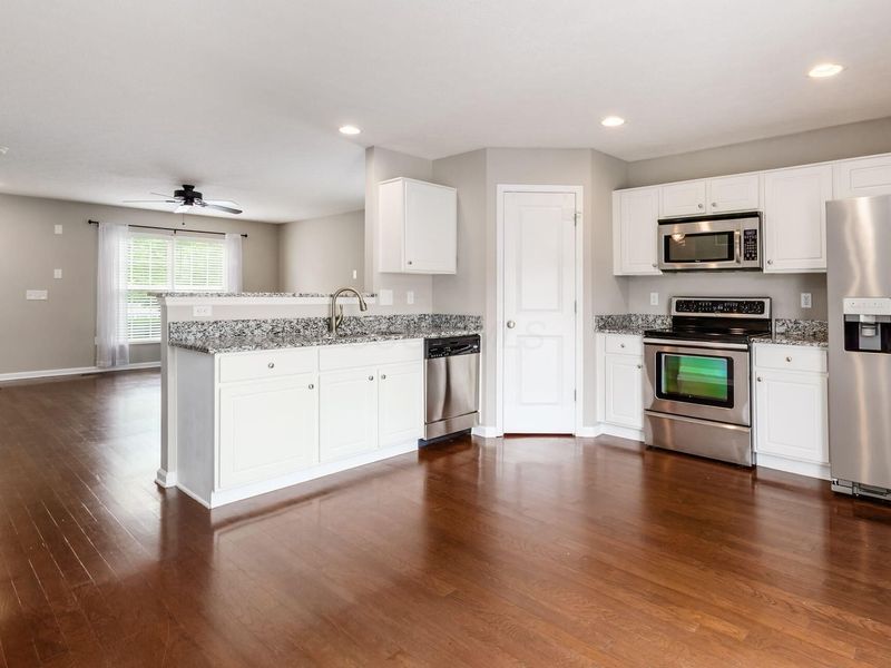 5267 Cross River Falls Boulevard, Unit 38, Dublin, OH 43016 Photo 7