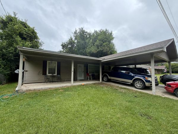 917 Lake Court , DeRidder, LA 70634