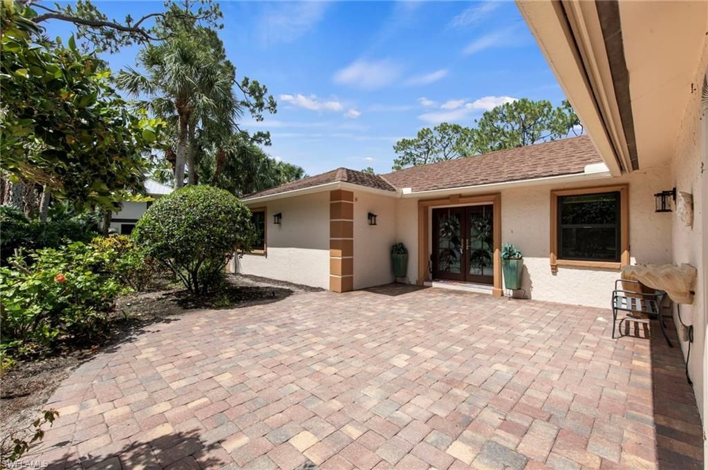 1813 Princess Ct, Naples, FL 34110 Photo