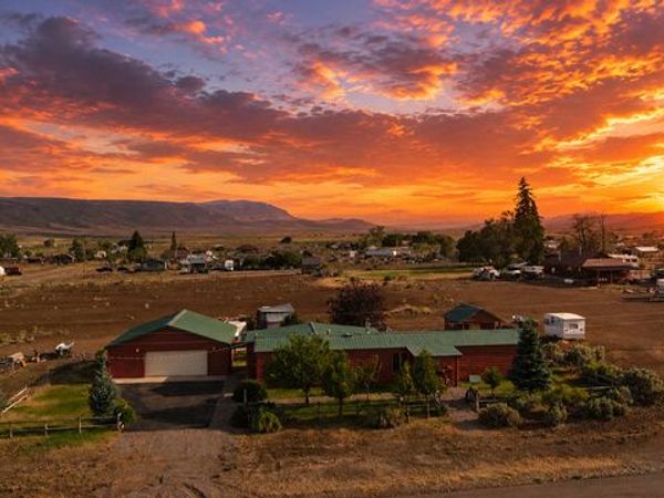 151 W 100 N, Koosharem, UT 84744